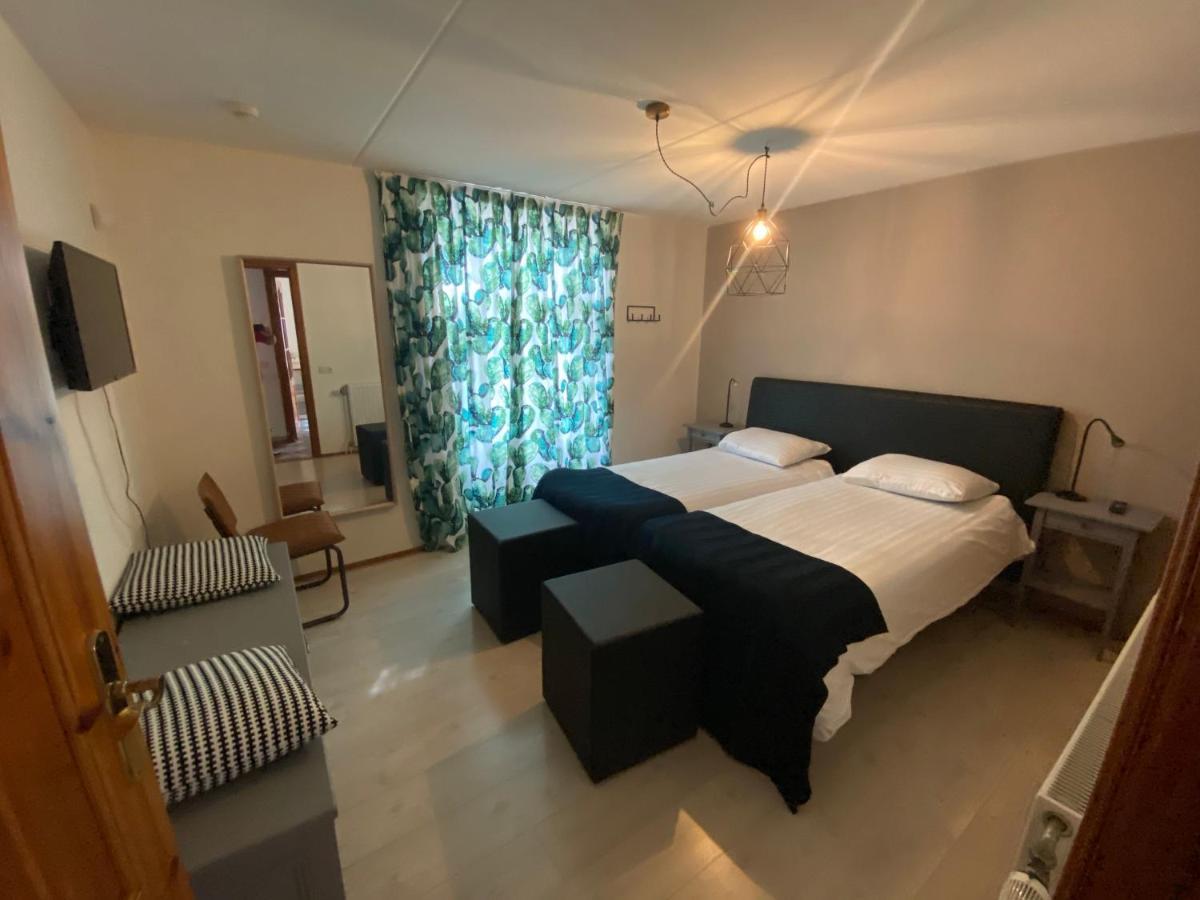 פראואנפולדר Hotel Restaurant De Boekanier מראה חיצוני תמונה