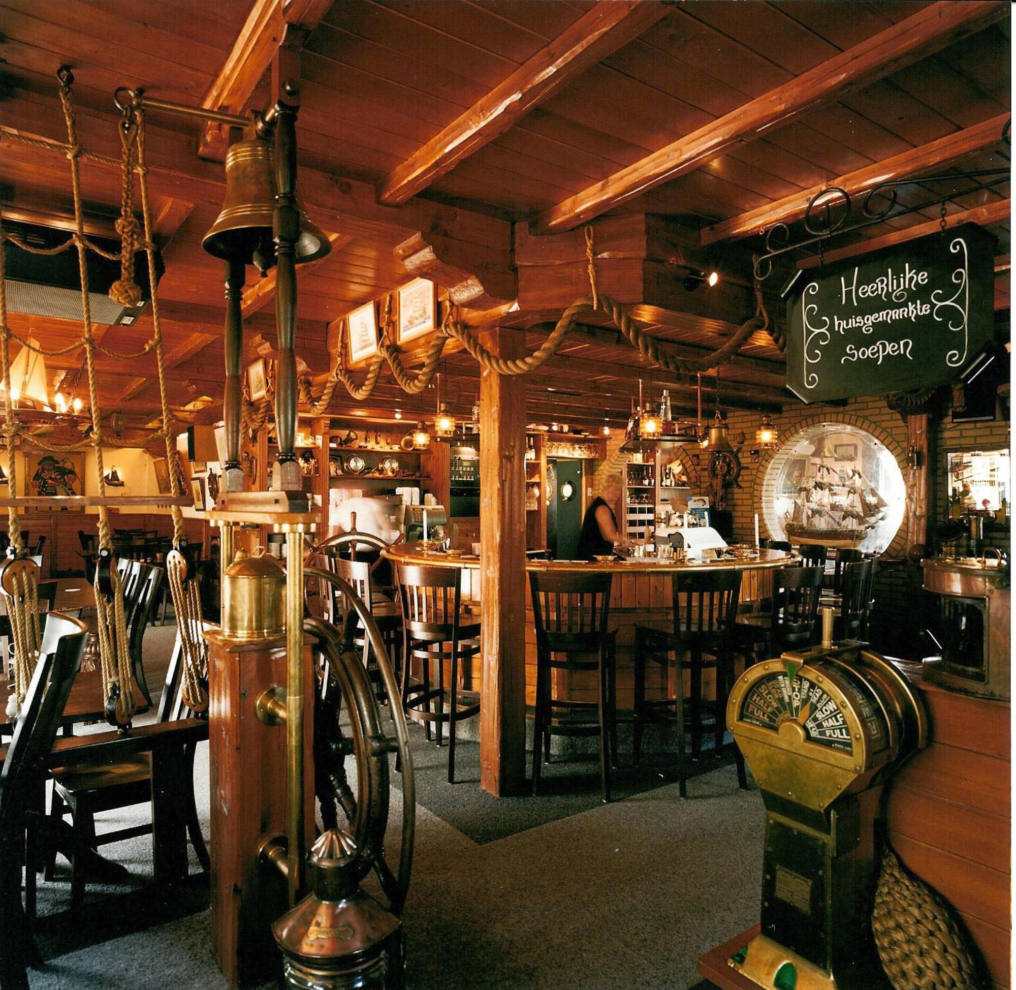 פראואנפולדר Hotel Restaurant De Boekanier מראה חיצוני תמונה